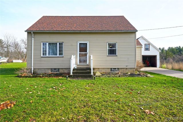 $220,000 | 8015 Alleghany Road | Pembroke