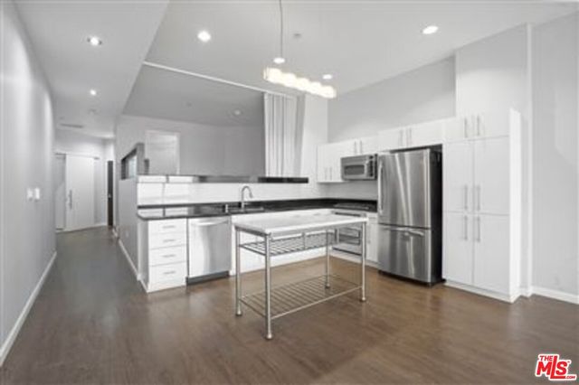 $3,800 | 1100 Wilshire Los Angeles Ca, Unit 3404 | Downtown Los Angeles