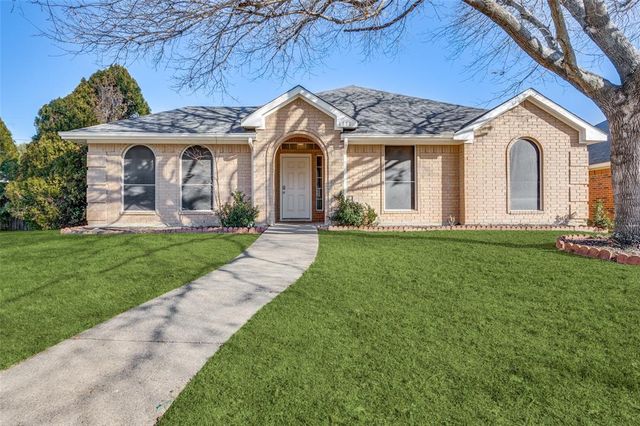 $310,000 | 1311 Wedgemere Drive | Wolf Creek