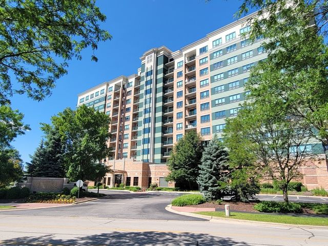 $273,000 | 6420 Double Eagle Drive, Unit 410 | Woodridge