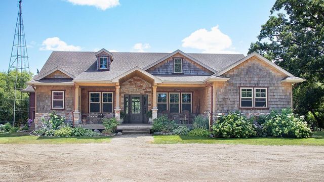 $425,000 | 41166 260th Avenue Southeast | Sletten Township - Polk County