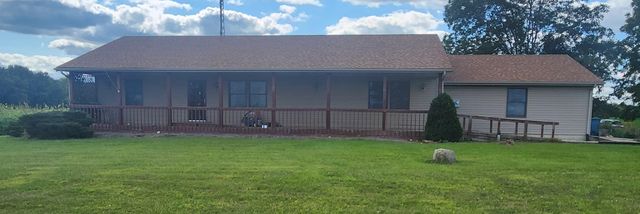 $250,000 | 3875 South 675 East | Otsego Township - Steuben County