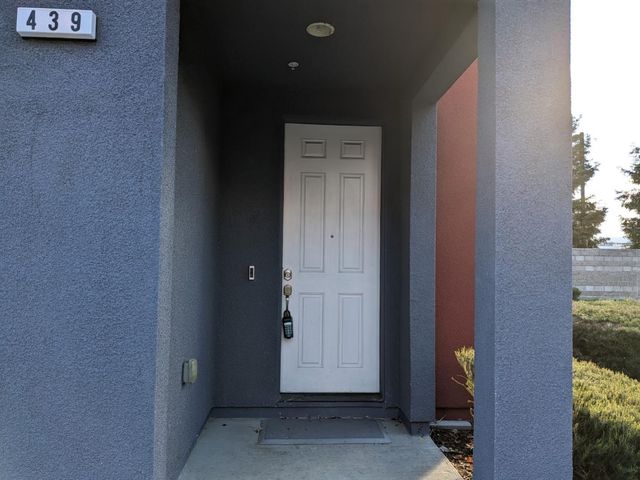 $4,500 | 439 Ellicott Loop | Santa Teresa