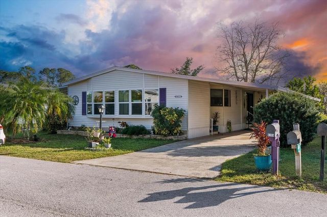 $174,900 | 6399 Lolly Bay Loop Northeast | Winter Haven