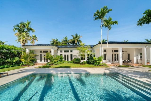 $5,300,000 | 11062 Southwest 59th Court | Pinecrest