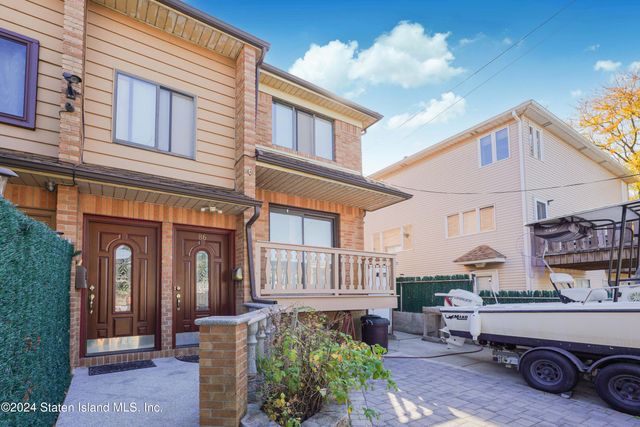 $1,199,000 | 86 Tioga Street | Sunnyside