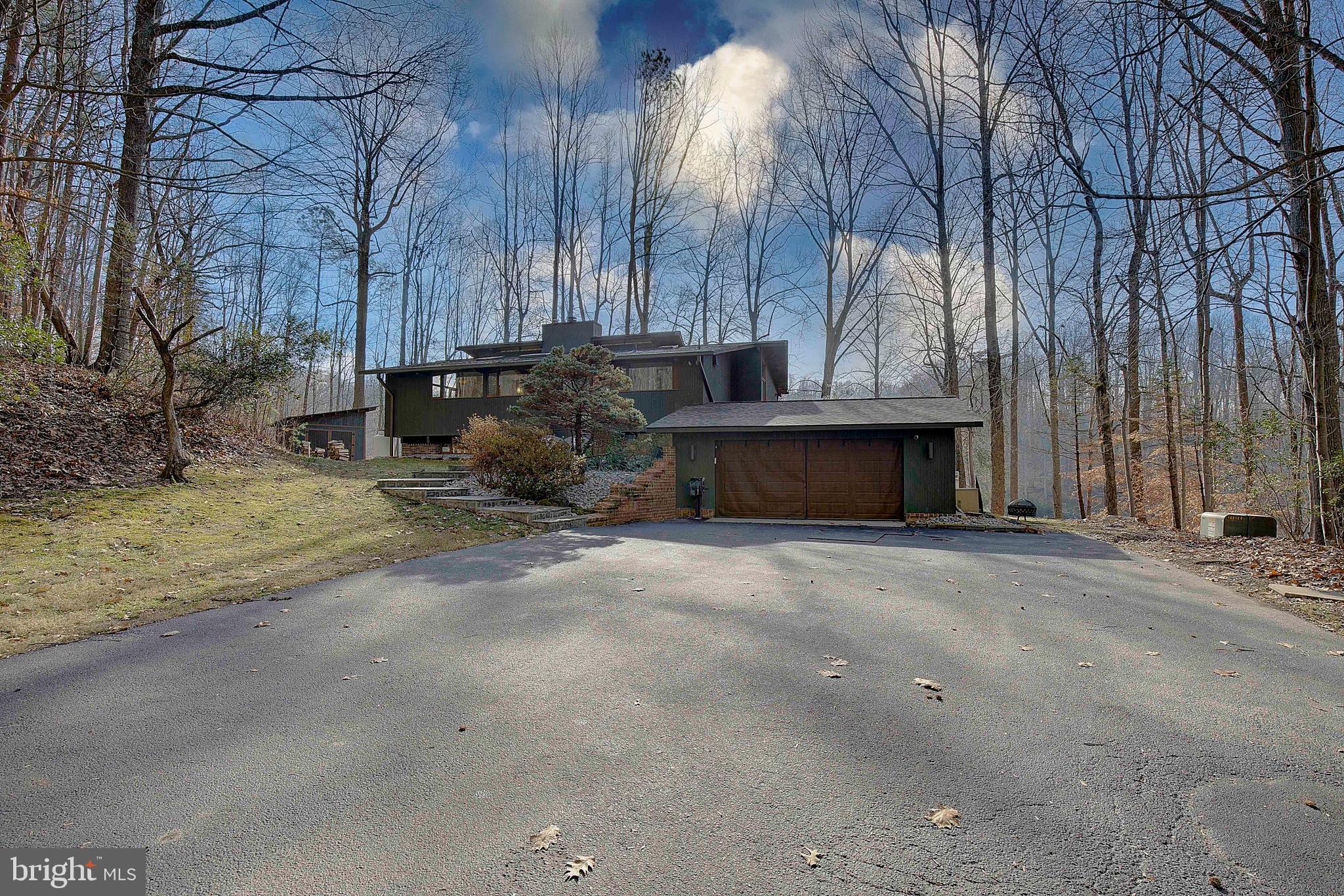 A rare find! Beautiful mid century modern home