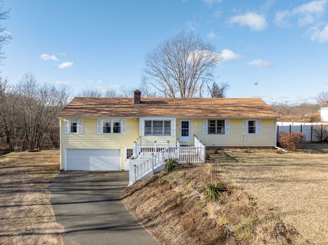 $348,000 | 289 Hartford Avenue | East Granby