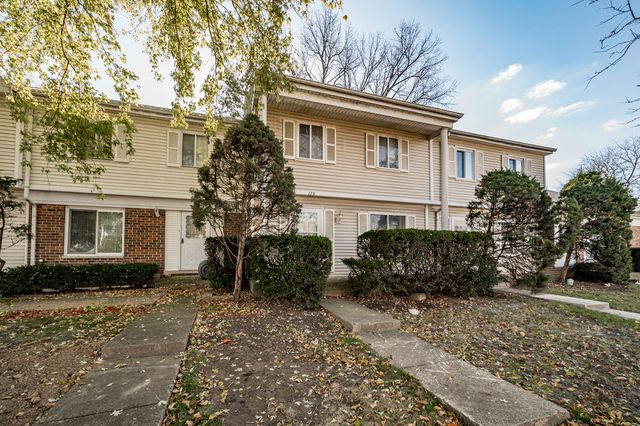 $210,000 | 128 Jamestown Lane, Unit 128 | Bolingbrook