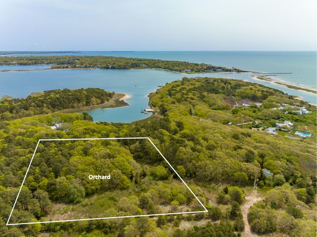 $3,250,000 | 30 Indian Trail | Osterville