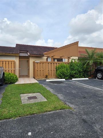 $2,900 | 13559 Southwest 11th Lane | Tamiami