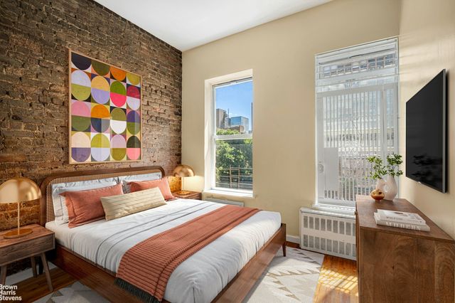 $3,100 | 331 East 33rd Street, Unit 4A | Kips Bay