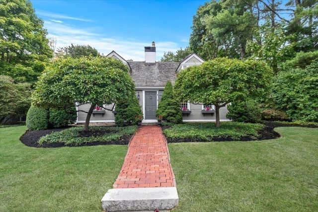 $1,399,000 | 28 East Street | Hingham Center