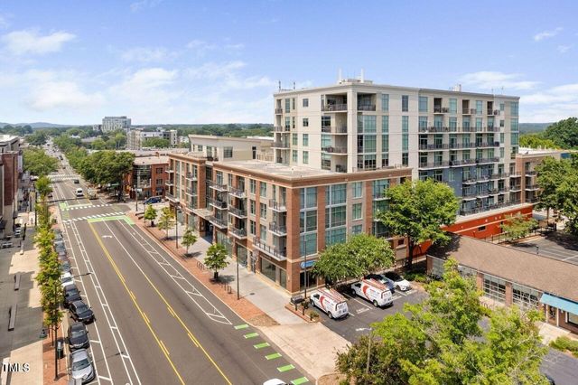 $1,099,500 | 140 West Franklin Street, Unit 800 | 140 West Franklin Condominiums