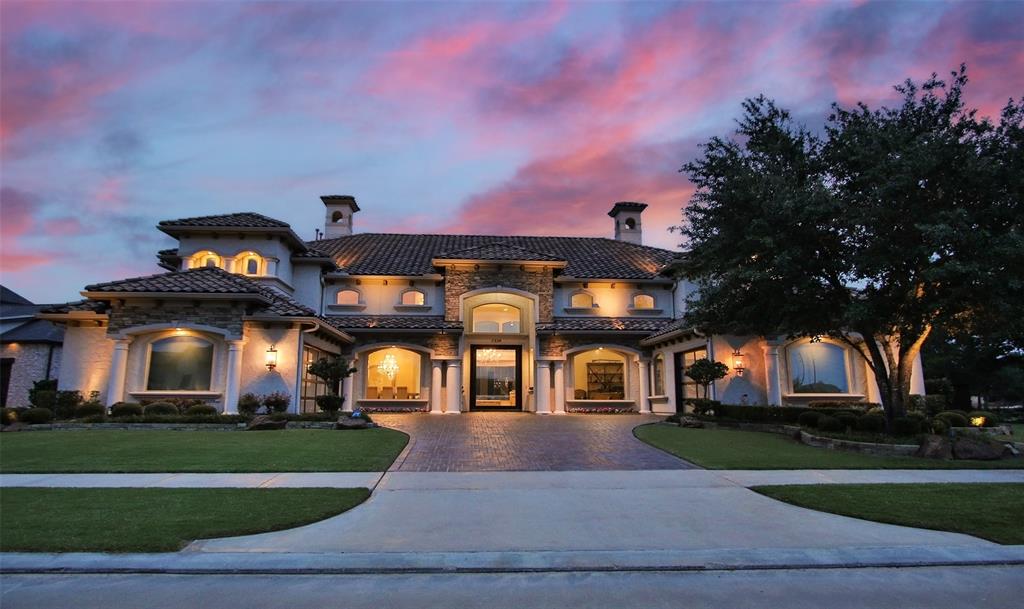 Welcome Home!  Custom Estate Home located in the Estates of Cane Island