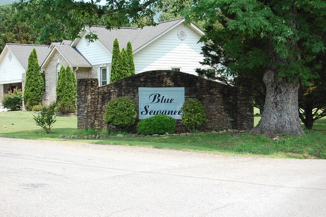 $24,900 | 3133 Blue Sewanee Road