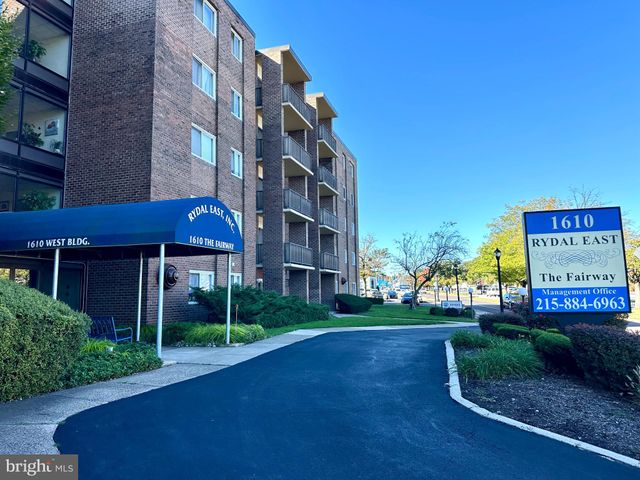 $150,000 | 1610 The Fairway, Unit 301W | Jenkintown