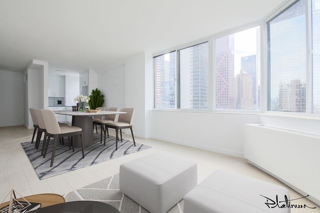 $3,795 | 255 East 49th Street, Unit 25F | Midtown East