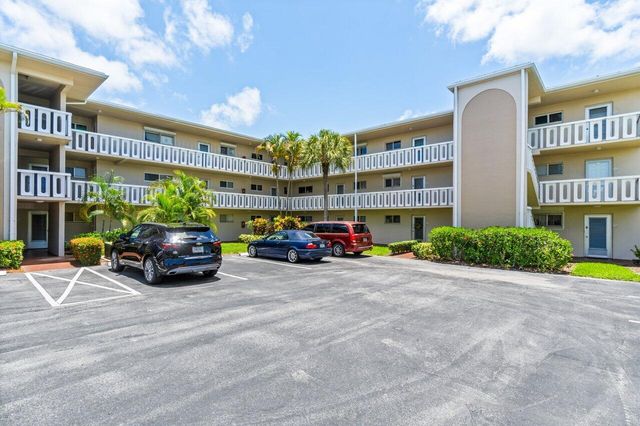 $159,600 | 2566 Garden Drive South, Unit 109