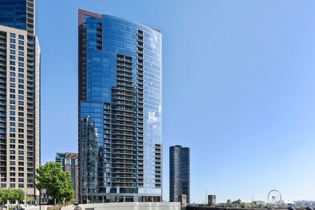 $5,850 | 450 East Waterside Drive, Unit 2609 | Near East Side