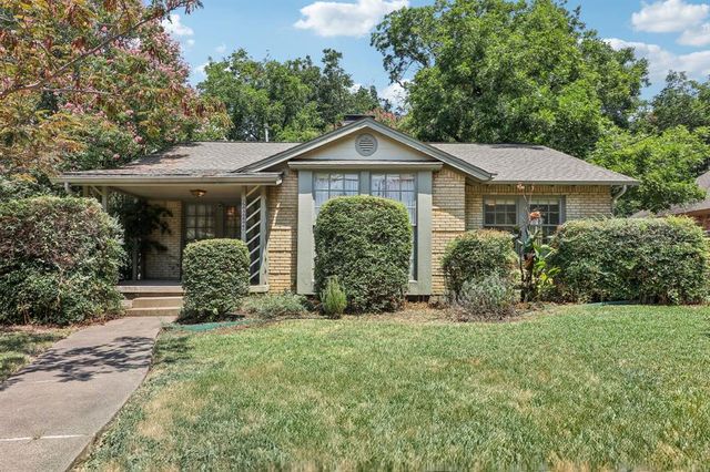 $569,000 | 5326 Maple Springs Boulevard | Oak Lawn Heights