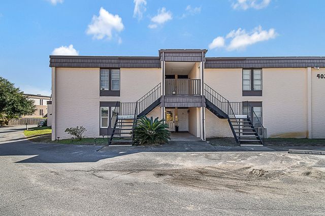 $190,000 | 402 Marshall Court, Unit 1 | Northwest Fort Walton Beach