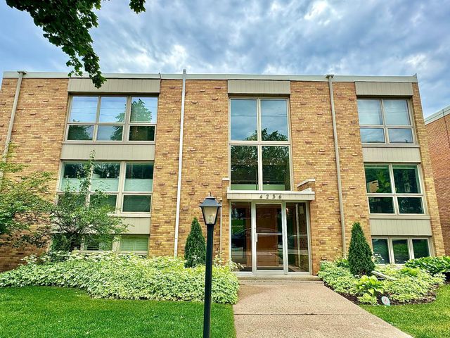 $179,900 | 4236 Upton Avenue South, Unit 101 | Linden Hills