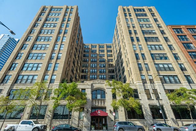 $3,650 | 728 West Jackson Boulevard, Unit 303 | Haberdasher Square