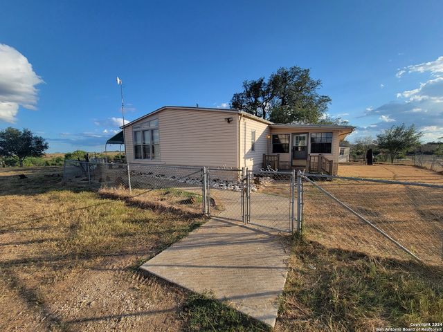 $1,600 | 759 County Road 144