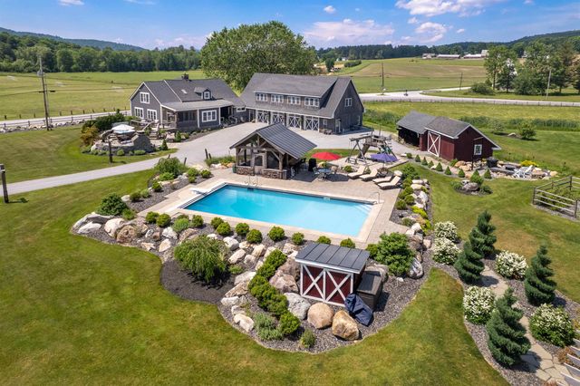 $2,100,000 | 960 East Pittsford Road | Rutland Town