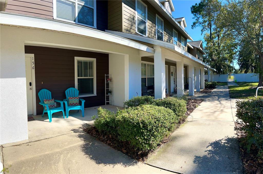 Welcome Home to your lovely Hailey Gardens Townhome!