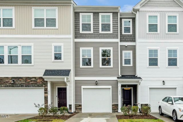 $399,000 | 1047 Shoreside Drive | Durham