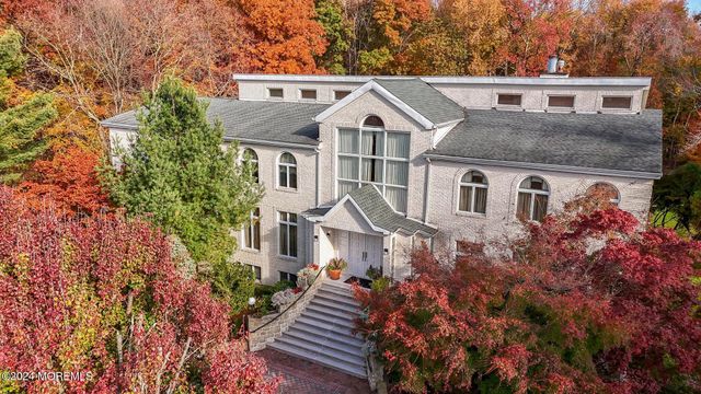 $1,599,000 | 6 Evan Drive | Marlboro Township - Monmouth County