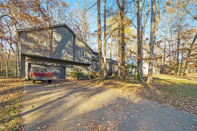 $315,000 | 5042 Post Rd Trail