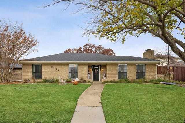 $575,000 | 3121 Dartmouth Drive | Plano