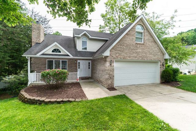 $449,000 | 768 Woodland Drive | Harrisonburg