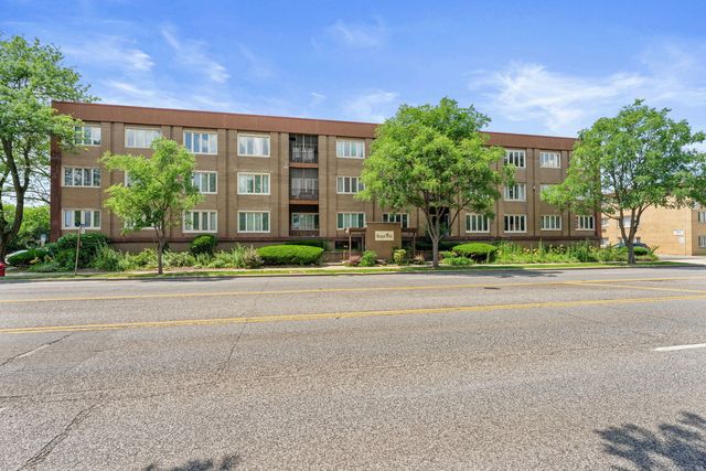 $205,000 | 10048 South Pulaski Road, Unit 3G | Oak Lawn