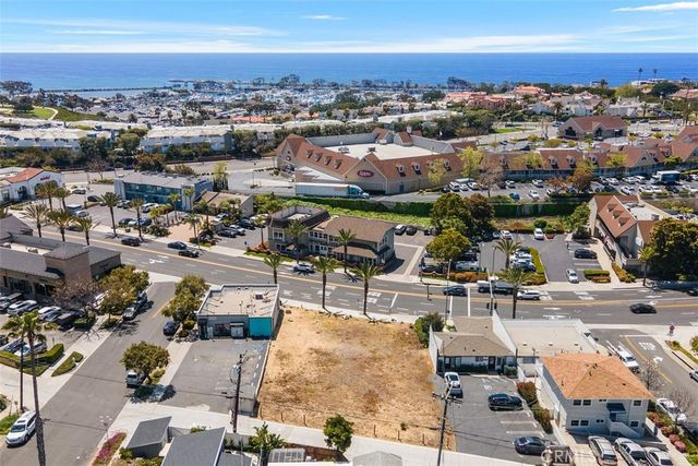 $990,000 | 34208 Pacific Coast Highway | Lantern Village