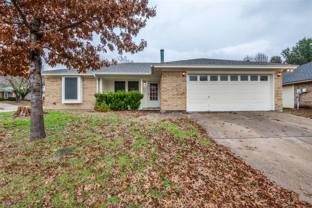 front view of house with a yard