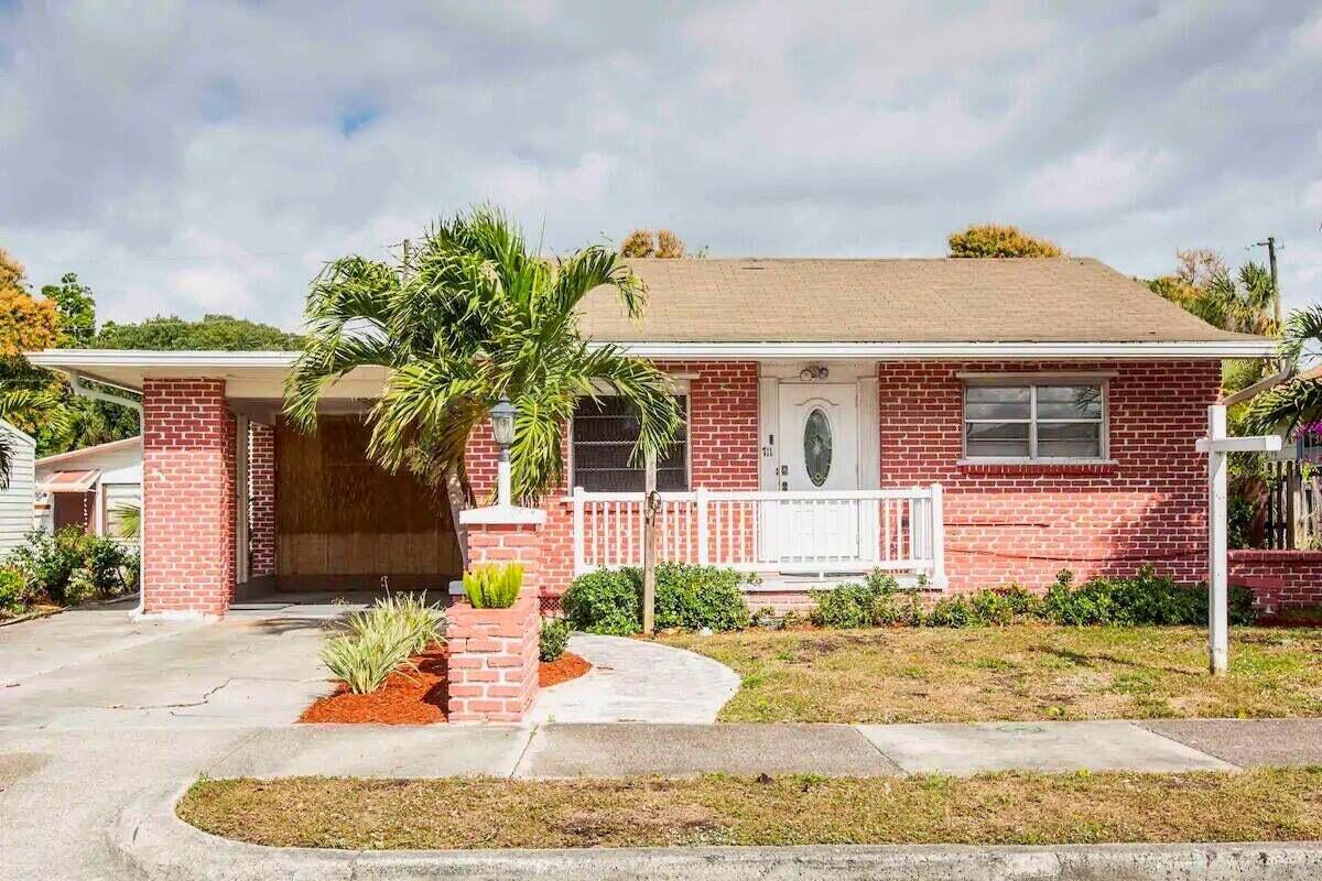 a front view of a house