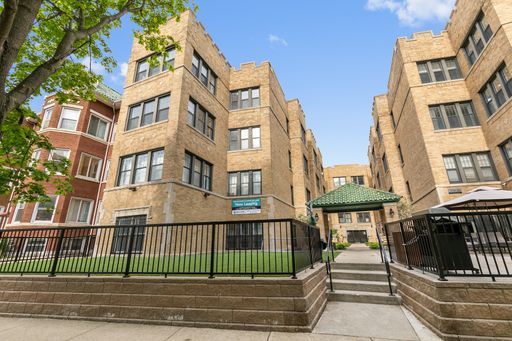 $1,900 | 7620 North Eastlake Terrace, Unit 3E | East Rogers Park