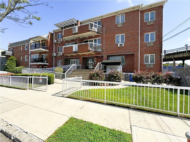 $620,000 | 2761 Bath Avenue, Unit 3A | Gravesend