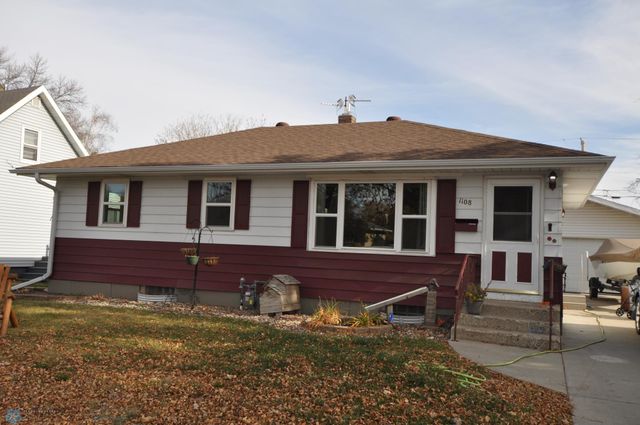 $249,900 | 1108 14th Street North | Moorhead