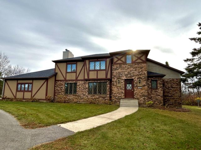 $950,000 | 5470 St Marys Drive Northwest | Cascade Township - Olmsted County