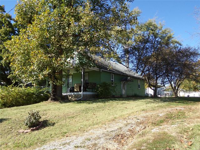 $60,000 | 61 West Main Street | Oakdale