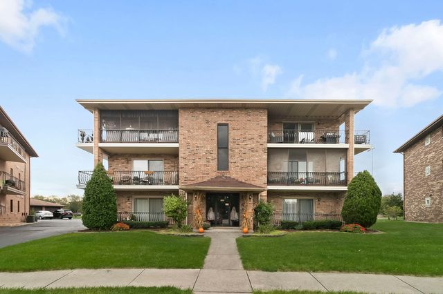 $209,900 | 7913 Paxton Avenue, Unit 1W | Tinley Park