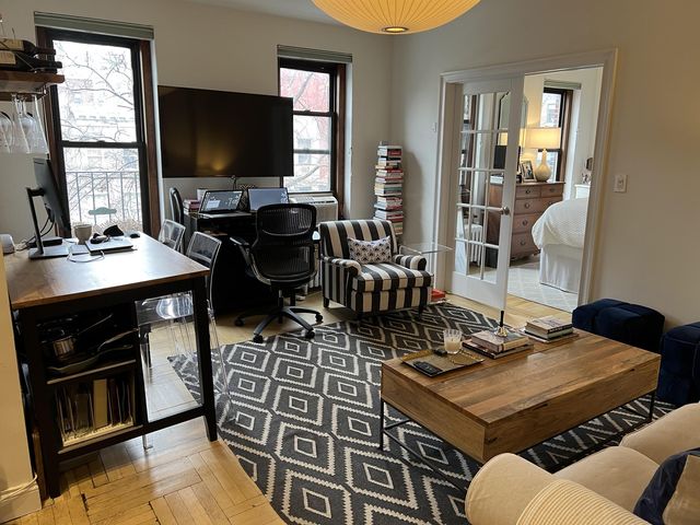 $4,795 | 295 West 11th Street, Unit 3B | West Village