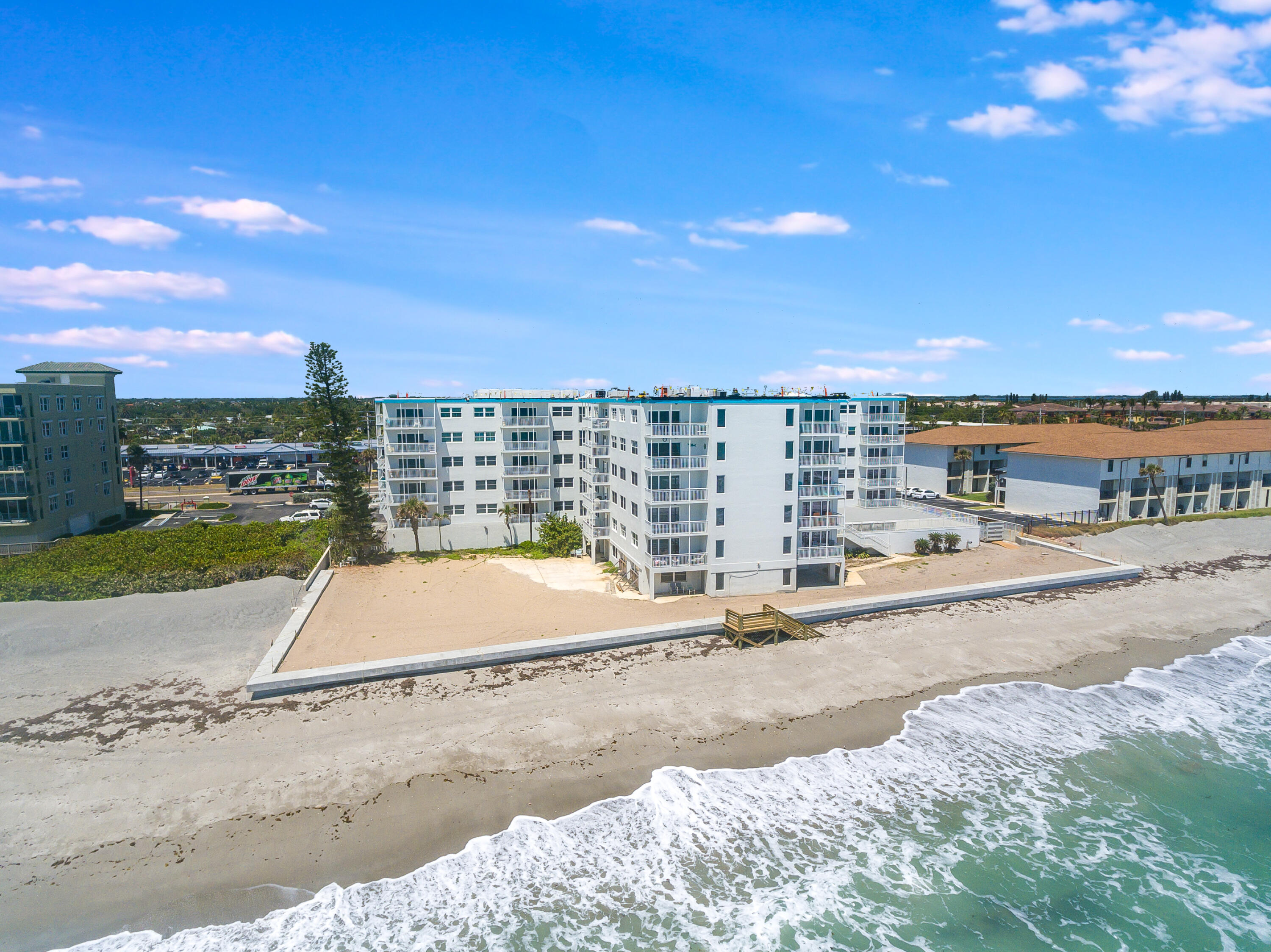 a view of an ocean with a big yard