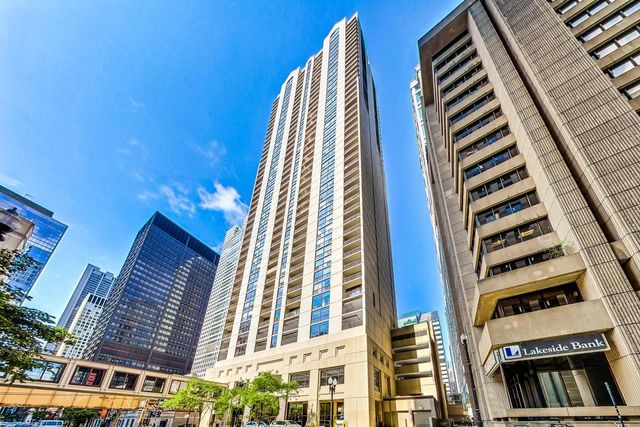 $285,000 | 200 North Dearborn Street, Unit 4205 | The Loop