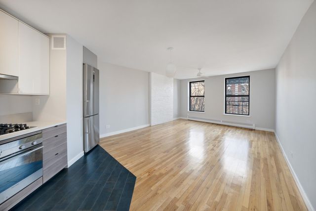 $795,000 | 58 West 106th Street, Unit 5A | Upper West Side